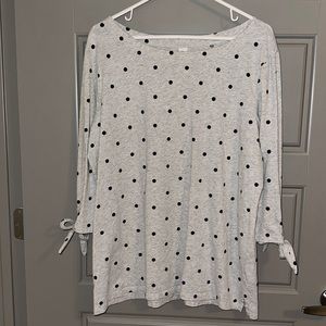 Women’s XL 3/4 sleeve polka dot shirt